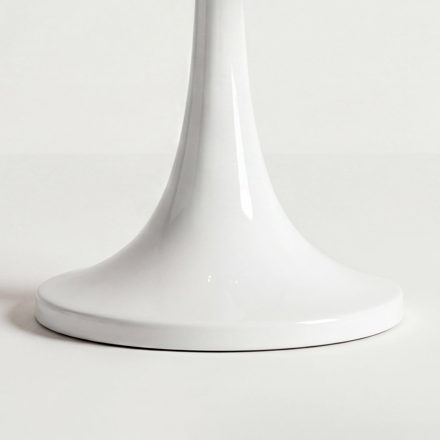 Tulip Lamp